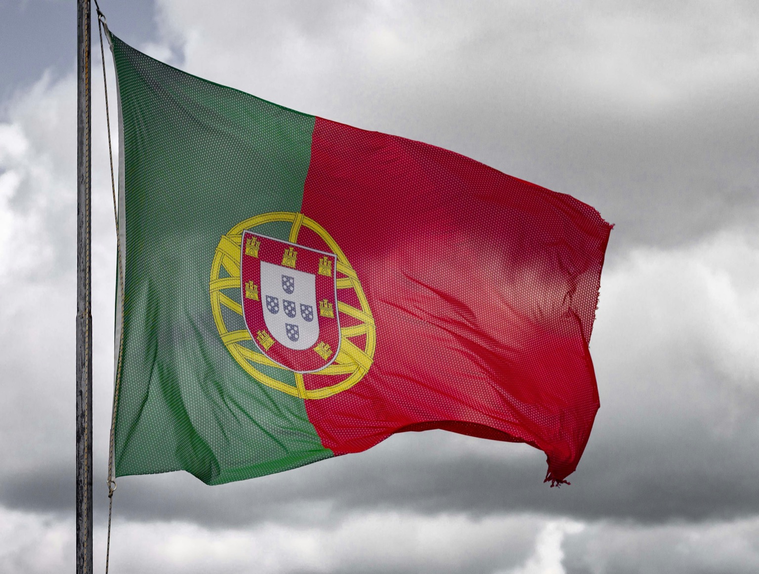Portugal Golden Visa vs Residency‑Only Visas: Key Differences – Explained